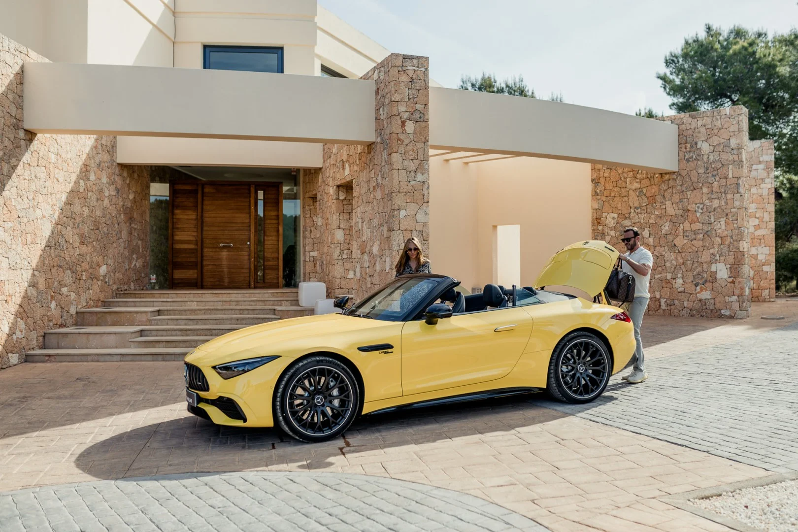 Alquiler de coches de lujo en Ibiza